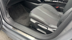 Peugeot 208 1.2 Hybrid 136 GT 5dr e-DSC6 Petrol Hatchback